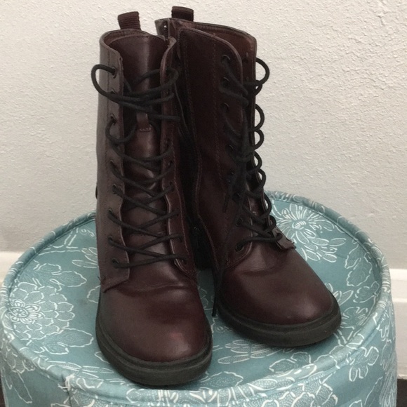 High heel combat boots - Picture 3 of 3